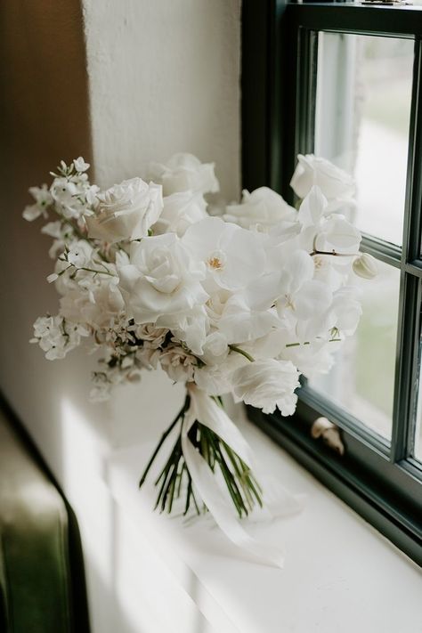 SASSFLOWER | Top UK Wedding Florist | Luxury Floral Design | Wedding Flowers Cheshire White Peony Bouquet Wedding, Cream Wedding Flowers, White Peonies Bouquet, Simple Wedding Bouquets, Bridal Party Bouquets, Floral Design Wedding, Peony Bouquet Wedding, Bridal Bouquet Flowers, White Bridal Bouquet