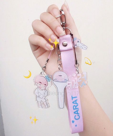 Key Medal Ideas, Kpop Lanyard, Cute Keychain Ideas, Freebies Kpop, Svt Concert, Carat Bong, Freebies Ideas, Z Cards, Kpop Life