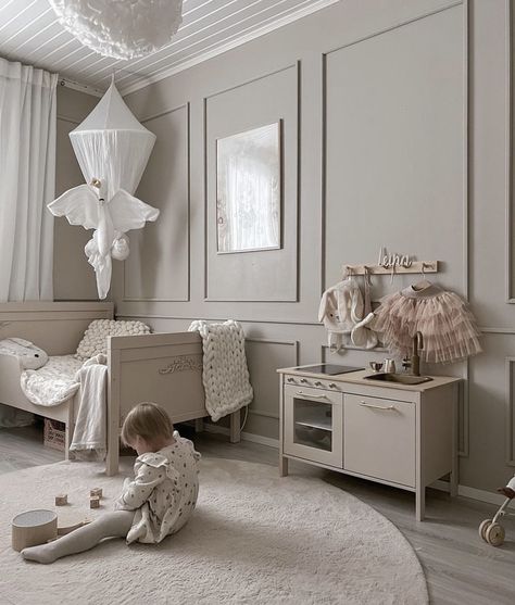 Nursery Room Lamp, Nursery Room Aesthetic, French Inspired Nursery, Aesthetic Nursery Room, Beige Kids Room, Aesthetic Baby Room, Classy Nursery, Kids Room Aesthetic, Baby Bedroom Ideas