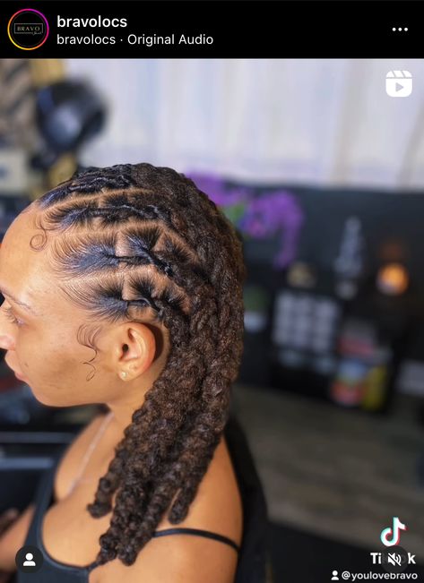 Short Dreadlocks Styles, Dreads Styles For Women, Dreadlock Hairstyles For Men, Beautiful Dreadlocks, Short Locs Hairstyles, Faux Locs Hairstyles, Dreadlock Style, Dreadlock Styles, Dreads Styles