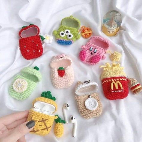 Airpods Case Pattern Free, Crochet Airpods Case Pattern Free, Crochet Airpods Case, Crochet Airpods, Minion Crochet, Crochet Case, Crochet Fairy, Pola Amigurumi, Crochet Business