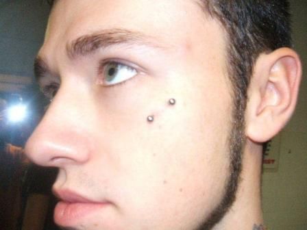 Eyebrow Piercing Men, Anti Eyebrow Piercing, Anti Eyebrow, Piercing Inspo, Face Piercings, Eyebrow Piercing, Gender Envy, Body Modifications, Piercing Tattoo