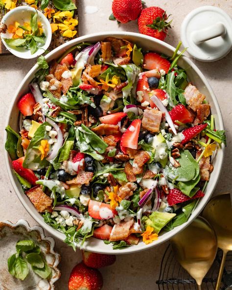 Strawberry Salad With Poppyseed Dressing, Strawberry Spinach Salad With Poppyseed, Strawberry Pecan Salad, Salad With Poppyseed Dressing, Poppyseed Salad Dressing, Strawberry Poppyseed Salad, Poppyseed Salad, Candied Pecans For Salad, Avocado Spinach Salad