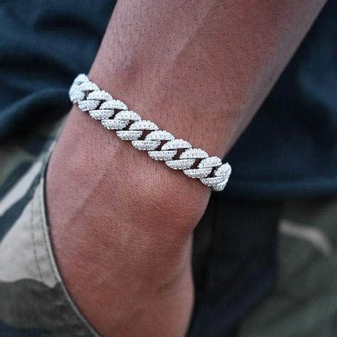 Diamond Bracelets For Men, Cuban Bracelet Men, Mens Link Bracelet, Gents Bracelet, Mens Diamond Jewelry, Mens Diamond Bracelet, Miami Style, Gold Cuban Link Chain, Cuban Link Bracelet