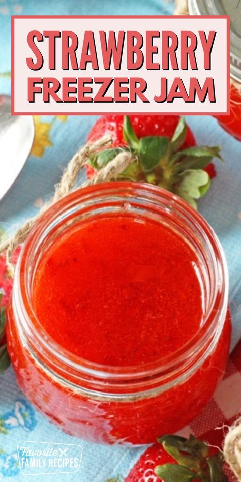 Strawberry Freezer Jam, Freezer Jam Recipes, Fresh Strawberry Recipes, Strawberry Jam Recipe, Homemade Soups, Homemade Strawberry Jam, Freezer Jam, Just Juice, Dinners Easy