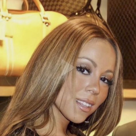 Mariah Carey Makeup, Mariah Carey 2000s, Mariah Carey Hair, 2000s Makeup Looks, Mariah Carey 90s, 90s Makeup Look, Y2k Makeup, Brown Girls Makeup, Honey Brown Hair