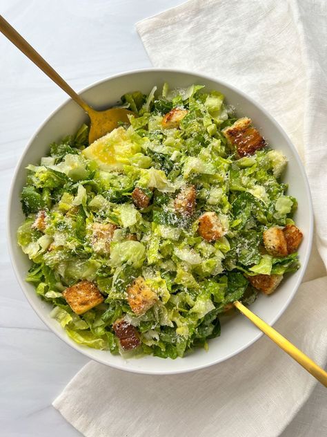 Ceaser Salad Ideas, Caesar Salad Aesthetic, Lemon Parmesan Salad, Drinking Healthy, The Modern Nonna, Modern Nonna, Parmesan Salad, Eating Cereal, Spoon Fork Bacon