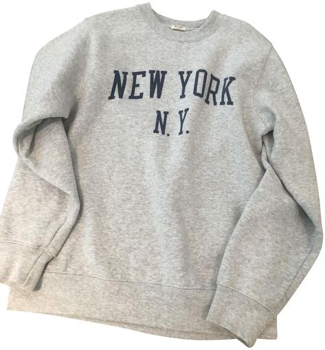 Brandy Melville Sweatshirt, New York Sweatshirt, Comfy Crewneck, Flannel Sweatshirt, Cropped White Tee, Cropped Tee Shirt, Hollister Hoodie, White Tee Shirts, Grey Crewneck