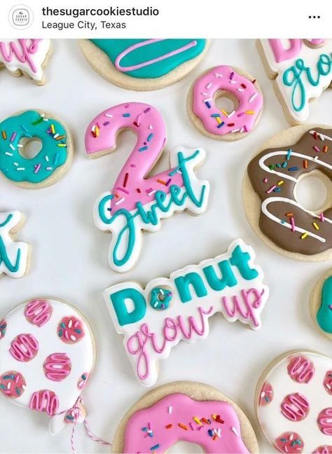 Donut Theme Party, Donut Themed Birthday Party, 2nd Birthday Party For Girl, Birthday Donuts, Donut Birthday Parties, Second Birthday Ideas, 2nd Birthday Party Themes, Two Sweet, Girl 2nd Birthday