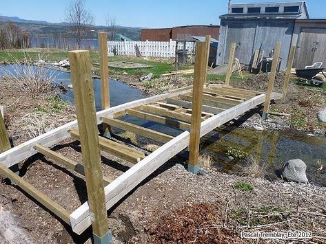 asian wooden bridges | Pond Bridge - Garden Bridge - Japanese Bridge (Arched) - Plan to build ... Yard Bridge, Garden Bridge Design, Bridge Garden, Backyard Bridges, Outdoor Bridges, Bridge Ideas, Pond Bridge, Build A Garden, Japanese Bridge