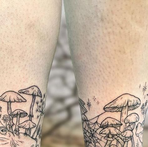 Fungi Tattoos, Side Piece Tattoos, Drum Tattoo, Ems Tattoos, Earthy Tattoos, Mushroom Tattoo, Basic Tattoos, Fern Tattoo, Fairy Mushroom