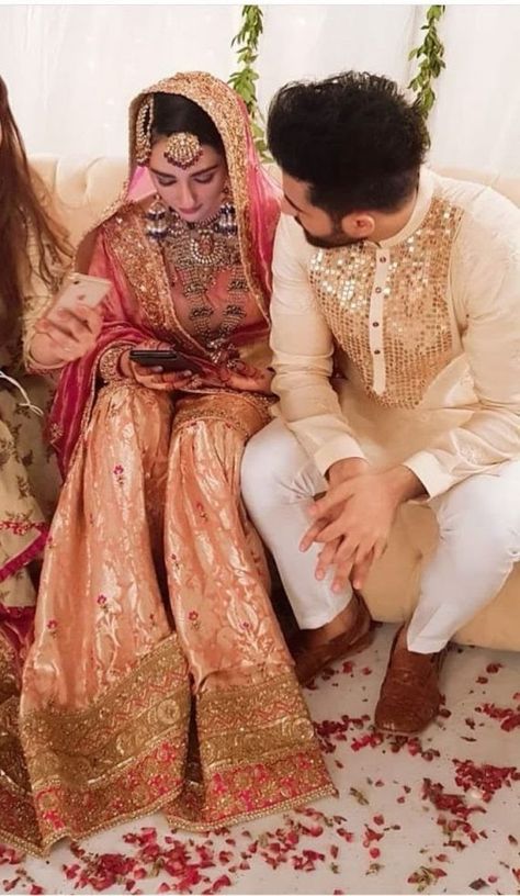 Sarah And Falak, Sarah Khan Wedding, Sarah Khan And Falak Shabir, Falak Shabir, Beautiful Wedding Ceremony, Nikah Outfit, Sarah Khan, Bridal Lehenga Collection, Bridal Dresses Pakistan