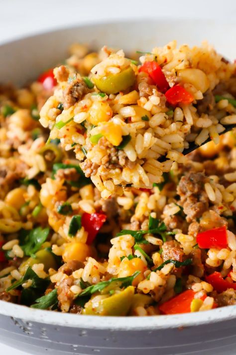 39+ Healthy Ground Chicken Recipes (In Under 1 Hour) Turkey Loin, Ground Turkey And Rice, Best Ground Turkey Recipes, Ground Chicken Recipes Healthy, Turkey Mediterranean, Turkey Panini, Rice Skillet Meals, Turkey And Rice, Vietnamese Recipe