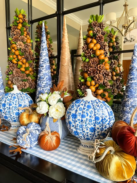 Blue and white will never go out of style! This classic styled Pumpkin is a fun and different way to style your home for the holiday season. Made of Dolomite and accented with gold metallic details Dimensions: 8.25"W x 3.25"D x 10.5"H Chinoiserie Thanksgiving, White Thanksgiving Decor, Blue And White Fall Decor, Blue And White Pumpkins, Autum Decorations, White Fall Decor, Interior Design Christmas, Decoupage Pumpkins, Vintage Fall Decor