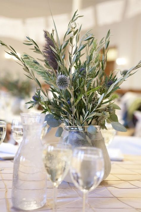 Cheap Wedding Table Centerpieces, Purple Wedding Reception, Olive Branch Wedding, Purple And Green Wedding, Branch Centerpieces, Deco Champetre, Olive Branches, Wedding Reception Centerpieces, Wedding Floral Centerpieces