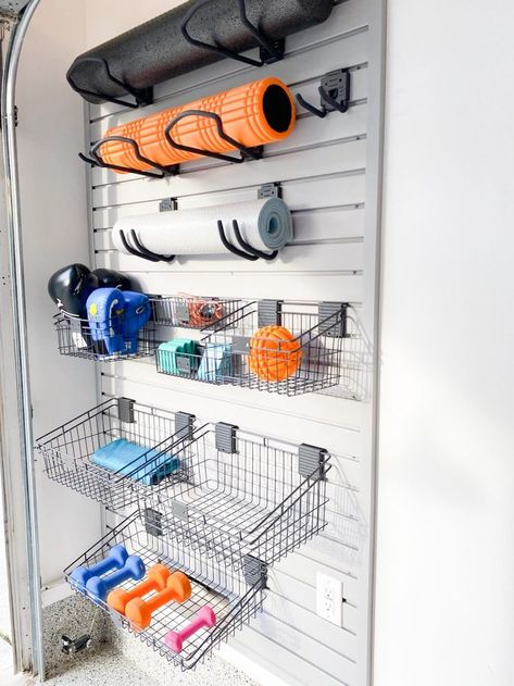 Gym Organization Ideas, Sports Equipment Organization, Home Gym Organization, Gym Organizer, Garage Storage Inspiration, Garage Organization Ideas, Garage Organisation, Car Barn, Garage Organize