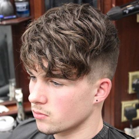 men's short sides long top curly hairstyle Balding Mens Hairstyles, Men's Curly Hairstyles, Men Hairstyle, Long Hair On Top, Mens Haircuts, Low Fade, Fade Haircuts, Mens Hair, Haircuts For Curly Hair