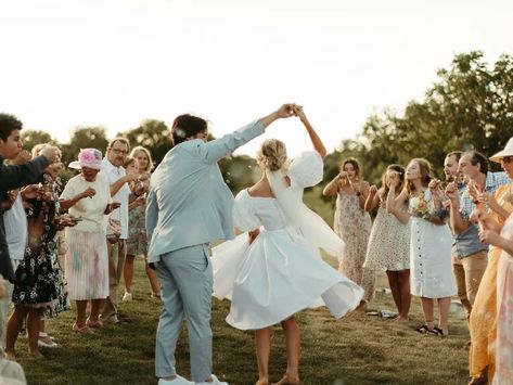 The Best TikTok Wedding Planning Hacks Casual Summer Wedding Attire, Vibe Yellow, The Davenports, Wedding Planning Hacks, Oconomowoc Wisconsin, Tiktok Wedding, Sperry Tent, Best Wedding Speeches, Summer Wedding Attire