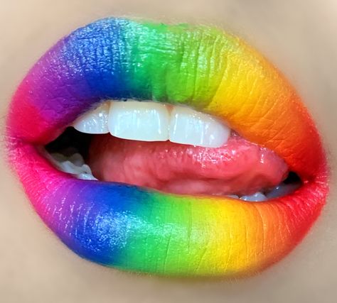 Pride makeup  Rainbow lip art Aesthetic Pictures Rainbow, Rainbow Lipstick, Play Aesthetic, Pride Lips, Makeup Pride, Girl Bi, Can't Think Straight, Lipstick Ideas, Pop Art Lips