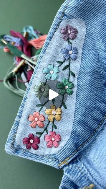 Modern Embroidery Fashion, Cable Knit Sweater Pattern, Zipper Crafts, Diy Christmas Ornaments Easy, Bead Embroidery Tutorial, Diy Jacket, Bracelets Handmade Diy, Business Packaging, Diy Jar Crafts