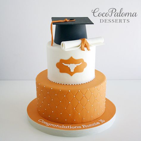 UT Graduation Cake. ©Coco Paloma Desserts https://flic.kr/p/Cz1ywo | Ut Cakes Texas Longhorns, College Cakes Graduation, University Of Texas Cake, Ut Austin Cake, Orange And Black Graduation Cake, Ut Austin Graduation Party Ideas, Ut Graduation Party, Orange Graduation Cake, Longhorn Cake