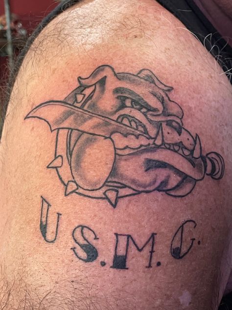 USMC Devil Dog Tat with K-Bar Marine Bulldog Tattoo, Devil Dog Tattoo, Justin Tattoo, Mickey Tattoo, Navy Tattoos, Men's Tattoos, Masculine Tattoos, Bulldog Tattoo, Baseball Cap Outfit