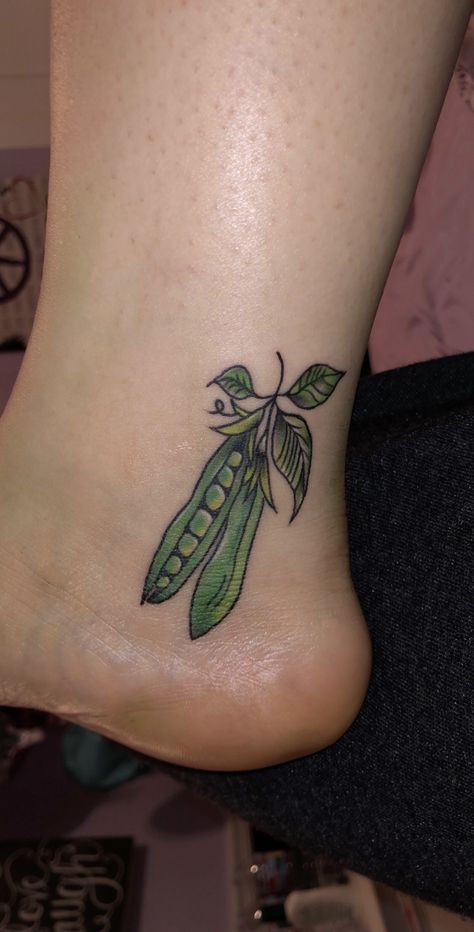 Snap Pea Tattoo, Green Bean Tattoo, Pea And Carrot Tattoo, Peas And Carrots Tattoo, Pea Pod Tattoo, Peas Tattoo Pod, Two Peas In A Pod Tattoo, Pea Tattoo, Best Friend Tattoo