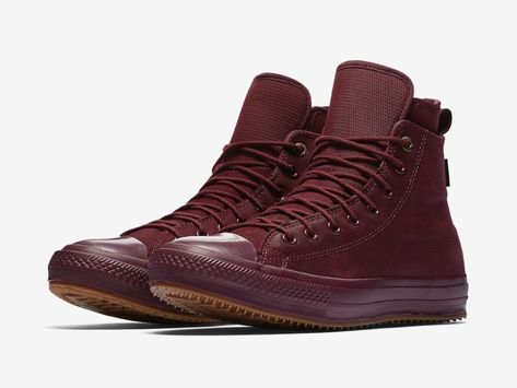 Converse Dropped a Winterized Chuck Taylor To Brave The Elements | Maxim Converse Collection, Converse Boots, Curry Shoes, Chuck Taylor Shoes, Shoes Converse, Gym Shoes, Converse Sneakers, Nike Just Do It, Trendy Sneakers