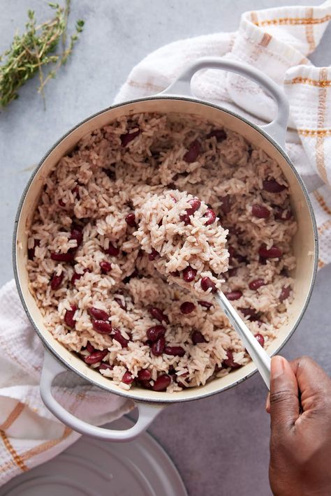 Jamaican Coconut Rice, Jamaican Rice And Beans, Rice And Peas Jamaican, Jamaican Rice And Peas, Jamaican Rice, Coconut Milk Rice, Rice And Beans Recipe, Fresh Eats, Jamaican Dishes