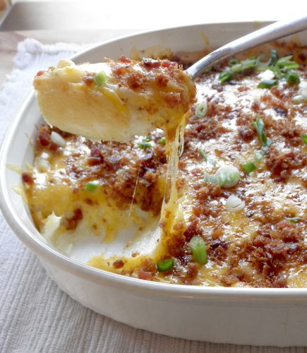 Baked Potatoes Casserole with Cream Cheese, Bacon, and Garlic Baked Potatoes Casserole, Casserole With Cream Cheese, Potatoes Casserole, Twice Baked Potatoes Casserole, Baked Potato Casserole, Twice Baked, Twice Baked Potatoes, Potato Skins, Think Food