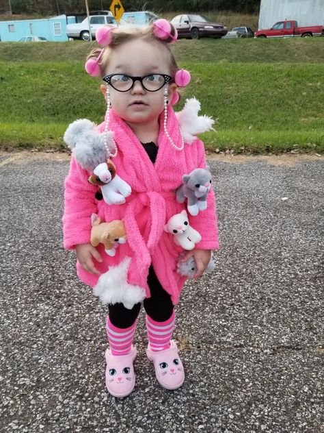 Cat Family Costume, Toddler Old Lady Costume, Cat Couples Costume, Crazy Day At School Outfits, Bad Kitty Costume, Girls Cat Costume, Crazy Cat Lady Halloween Costume, Toddler Cat Costume, Crazy Cat Lady Halloween