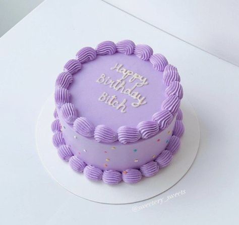 Birthday Cake For Women Simple, Simple Birthday Cake Designs, Purple Cookies, 14th Birthday Cakes, Purple Cakes Birthday, Bts Cake, Circle Cake, Make Birthday Cake, Purple Cakes