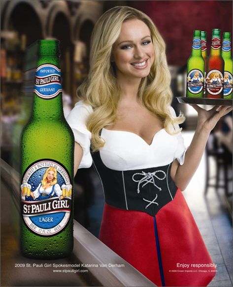 Beer Wench Costume, St Pauli Girl, German Beer Girl, Beer Maid, Beer Wench, Oktoberfest Germany, Oktoberfest Woman, Beer Bucket, Beer Friends