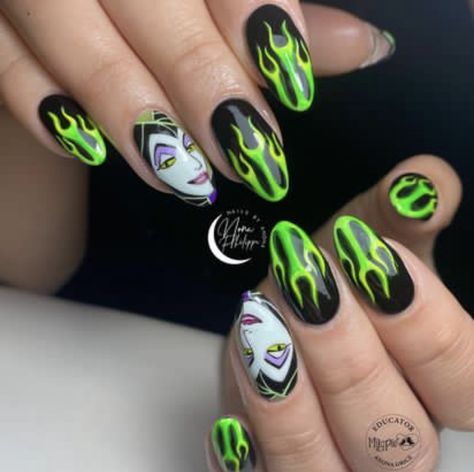 Disney Villain Nails, Villain Nails, Maleficent Nails, Green Flames, Disneyland Nails, Disney Nail Designs, Dragon Nails, Color For Nails, Queen Nails