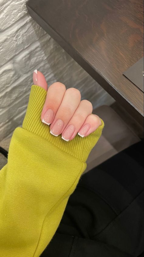 Holiday Nail Inspo Summer, Nail Inspo Summer 2023, Holiday Nail Inspo, Nail Inspo Summer, Minimal Nails Art, Wow Nails, Hello Nails, Hippie Nails, Subtle Nails