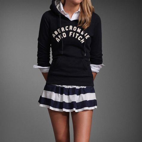 Abercrombie Abercrombie Aesthetic, Abercrombie And Fitch Outfits, Abercrombie 2000s, Abercrombie Style, Pleated Mini Skirt Outfit, Abercrombie And Fitch Outfit, 2000s Abercrombie, Hot Fall Outfits, Hollister Style