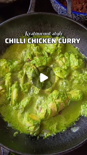 chaitra on Instagram: "Restaurant style chilli chicken curry 🍗🧆 ▪️For Green paste Onion- 1 Cashews-10 Ginger-1 inch Garlic-10 Green chillies -10 Coriander -1 cup ▪️Add little water and blend into paste ▪️Marination Turmeric -1 tsp Salt- 1 tsp Curd -1/2 cup Paste ▪️Keep aside for 30 minutes In vessel ▪️Add 3 tbsp Oil ▪️Add Onion -1 Green chilli - 3 ▪️Fry until it gets transparent ▪️Add Marinated chicken and fry on high flame for 5 minutes ▪️Close lid and cook 10 minutes in low flame ▪️Now add Coriander powder - 1 tsp Pepper -1/2 tsp ▪️Mix well and close lid and cook on low flame for another 8 minutes ▪️Add Garam masala -1 tsp ▪️Mix well for 30 seconds ▪️switch off and Garnish with coriander I bought this cast iron kadai from @potsandpans.in It's very durable and can be used on in Green Masala Chicken, Green Curry Coconut Chicken, Chicken Curry Garam Masala, Green Masala Egg Curry, Pathiri Chicken Curry, Green Chicken Curry, Instagram Restaurant, Chicken Masala, Chilli Chicken