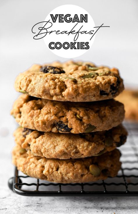 Vegan Breakfast Cookies - Nadia's Healthy Kitchen Vegan Breakfast Cookies, Vegan Protein Cookies, Granola Cookies, Vegan Biscuits, Vegan Granola, Vegan Breakfast Easy, Breakfast Cookies Healthy, Paleo Cookies, Healthy Vegan Breakfast