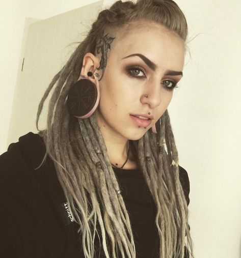 Big Stretched Ears, 0g Stretched Ears Aesthetic, Large Stretched Ears, Multiple Stretched Lobes, Big Lashes Makeup Look Alt, Big Gauges Ears Stretched Lobes, Stretched Ears Girl, Stretched Lobes, Loop Earrings