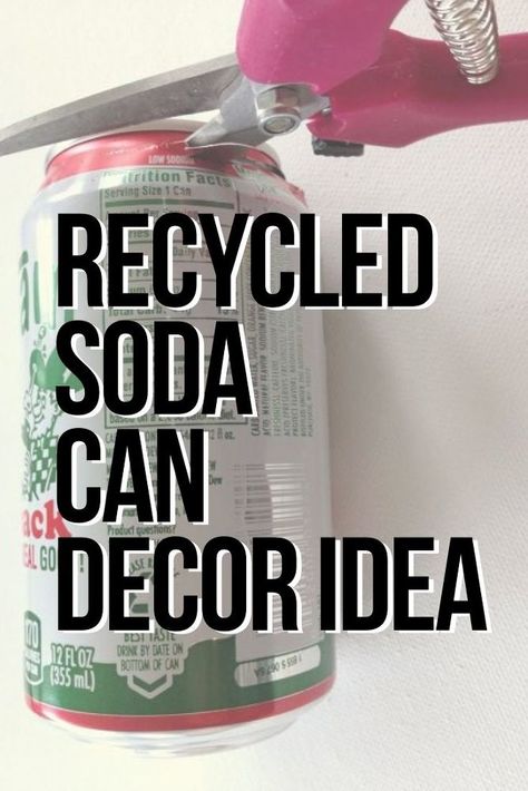 While looking through a popular home decor catalog, I came across dimensional wall art, made mostly of metal, and I knew I could re-create the look!                         What a great upcycled craft to make using soda cans! For complete instructions visit:   http://plumperfectandme.blogspot.com/2015/06/upcycled-soda-can-flowers-wall-art.html Soda Bottle Crafts, Soda Can Flowers, Pop Can Art, Diy Soda, Can Flowers, Soda Can Art, Soda Can Crafts, Can Art, Home Decor Catalogs