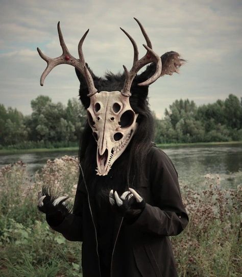 Skinwalker Costume, Wendigo Cosplay, Antler Mask, Wendigo Mask, Wendigo Costume, Goat Costume, Goat Mask, Creepy Animals, Pink Floyd Art