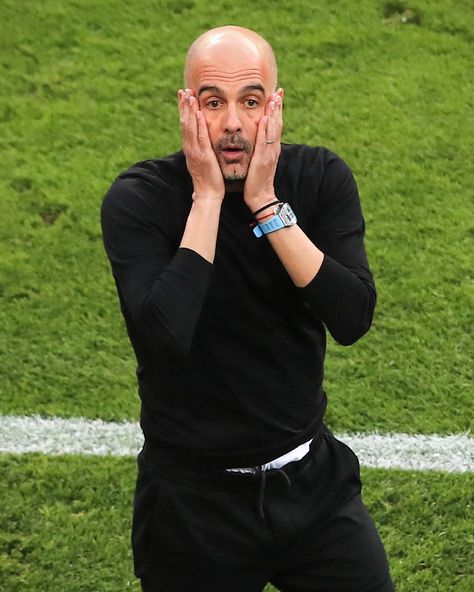 Josep Guardiola // Man City // Reaction Meme Place Your Bets, City Baby, Manchester City Football Club, Wwe Roman Reigns, Association Football, English Football, Pep Guardiola, Bounce Back, Man City