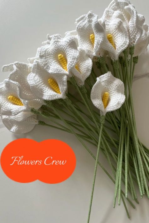 calla lily Crochet Pouf Pattern, Crochet Lavender, Cactus Candles, Bouquet For Wedding, Home Decor Crochet, Crochet Pouf, Calla Lily Bouquet, Decor Crochet, Lily Bouquet