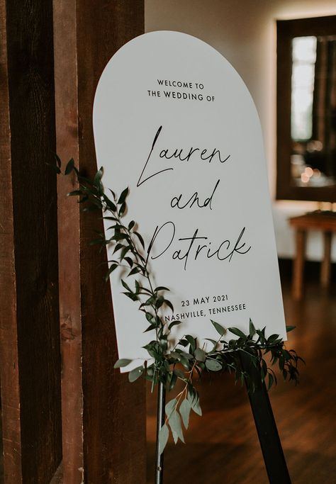 Arched Black and White Wedding Welcome Sign Wedding Entrance Sign, Wedding Welcome Board, Welcome Wedding Sign, Wedding Signs Diy, Ceremony Signs, Wedding Entrance, Wooden Display, Future Wedding Plans, Neutral Wedding