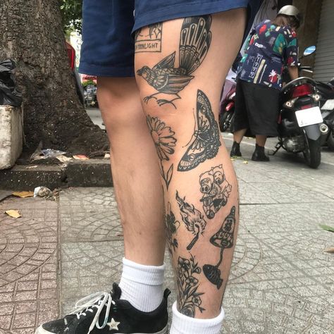 108 Tattoo, Leg Sleeve Tattoos, Knee Tattoos, Leg Tattoo Ideas, Ma Tattoo, Estilo Indie, Leg Tattoo Men, Greek Tattoos, Leg Sleeve Tattoo