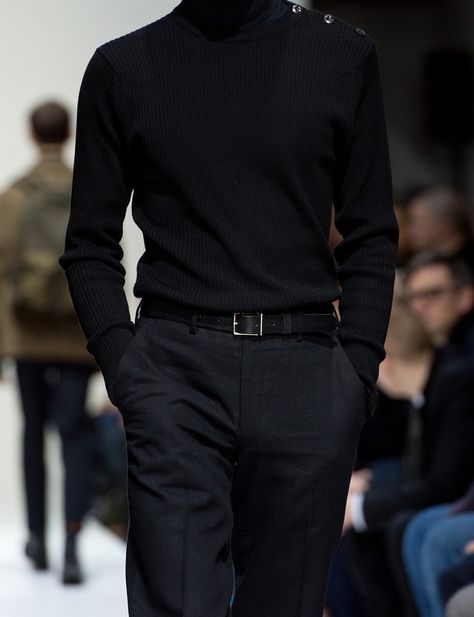 Turtleneck Outfit, Men Stylish Dress, Guys Clothing Styles, Cool Outfits For Men, Men Fashion Casual Outfits, Streetwear Men Outfits, Mode Inspo, Black Outfit, Look Cool