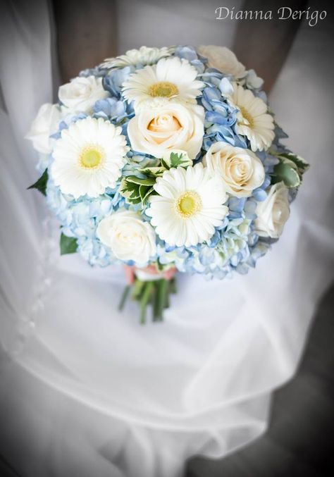 pale blue hydrangea with ivory roses and white gerbera daisy Daisy And Hydrangea Bouquet, Bouquet Blue And White, Bouquet Daisies, White Gerbera Daisy, Wedding Bouquets White, Pale Blue Hydrangea, Daisy Bouquet Wedding, Gerbera Wedding, Gerbera Daisy Wedding