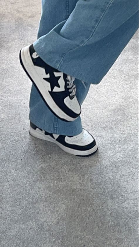 Bape Shoes Women, Bape Shoes Outfits Women, Bapesta Outfit, Bape Shoes Outfit, Bape Star, Bapesta Shoes, Bape Shoes, Trainers Shoes, Shoes For Sale