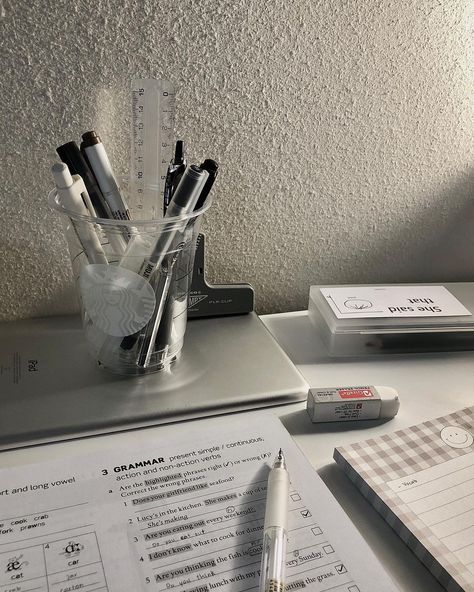 Gray Study, Study Vlog, Study Break, Aesthetic Study, Study Stationery, Study Board, Academic Motivation, Stationary School, Study Motivation Inspiration