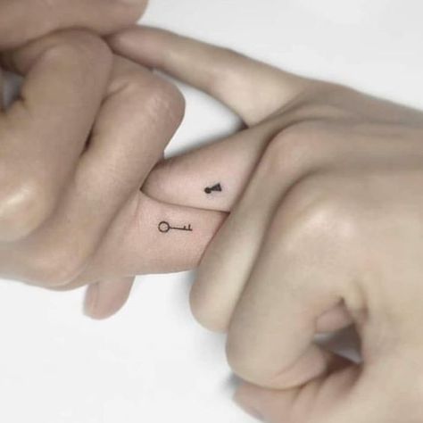 30 Beautiful Matching Tattoo Designs For Couples - The XO Factor Parejas Aesthetic, Pinky Tattoo, Married Couple Tattoos, Wörter Tattoos, Orca Tattoo, Cute Tattoos On Wrist, Tattoo Placements, Couple Tattoos Unique, Cool Wrist Tattoos